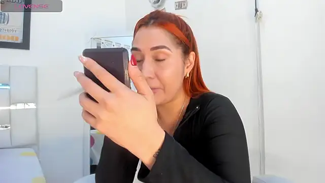 Alba Grey online show from January 14, 2026, 10:36 pm