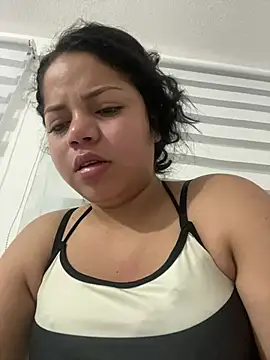 Snapshot of Elaa_euphoria chatting on January 3, 2025, 12:52 pm Elaa euphoria online show from January 3, 2025, 12:52 pm