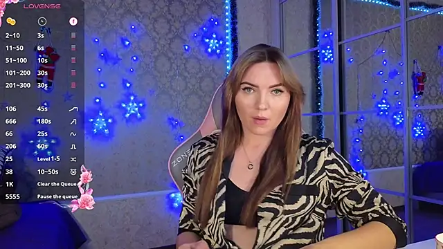 -DIVORA- online show from January 8, 2025, 3:07 pm