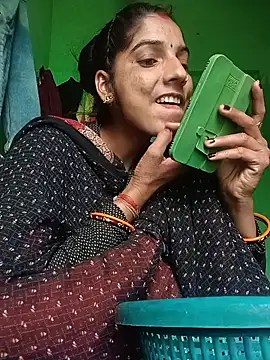 Diya  Baby online show from February 28, 2025, 9:47 am