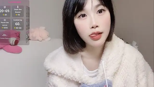 LaoSHI-999 online show from February 19, 2025, 9:28 am