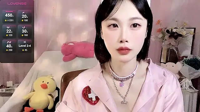 LaoSHI-999 online show from March 8, 2025, 11:18 pm