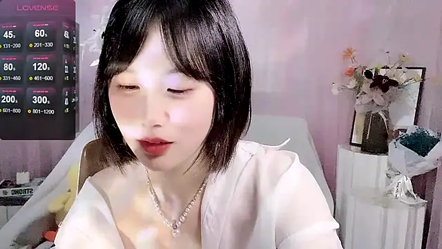 LaoSHI-999 online show from March 11, 2025, 2:54 am