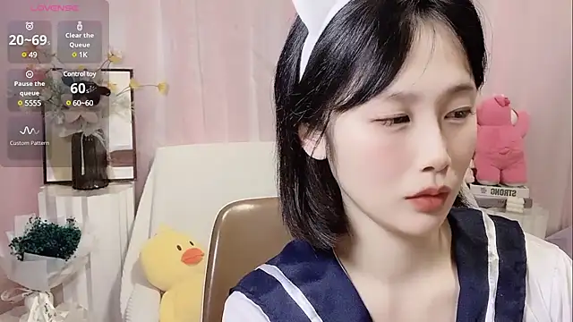 LaoSHI-999 online show from March 15, 2025, 10:13 am