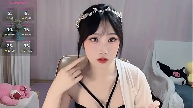 LaoSHI-999 online show from October 23, 2025, 11:09 am