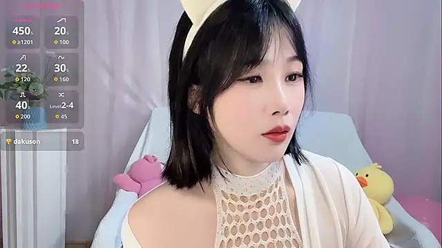 LaoSHI-999 online show from November 5, 2025, 10:59 am