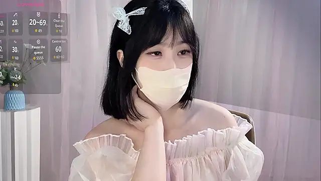 LaoSHI-999 online show from November 10, 2025, 10:14 am