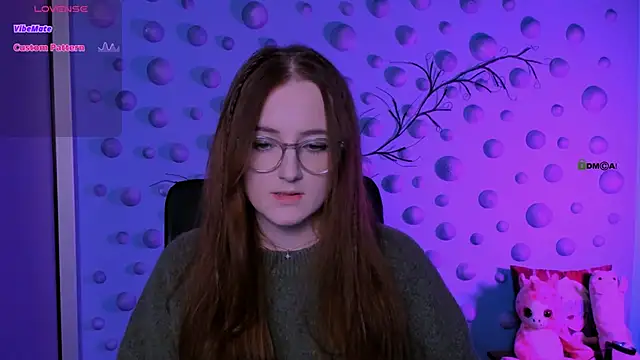 Snapshot of luna_berryy chatting on February 3, 2026, 8:36 pm luna berryy online show from February 3, 2026, 8:36 pm