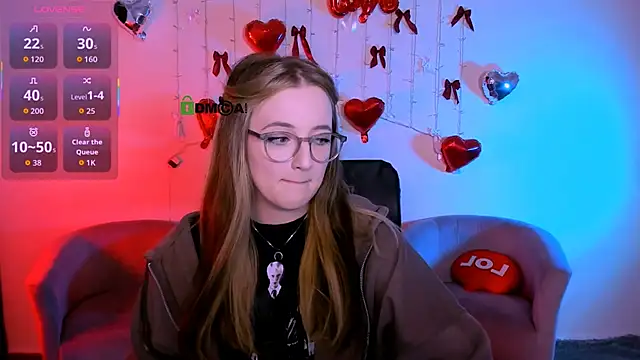 Snapshot of luna_berryy chatting on February 28, 2026, 8:32 pm luna berryy online show from February 28, 2026, 8:32 pm