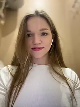 KitteCat online show from December 11, 2024, 10:36 am