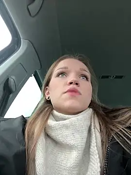 KitteCat online show from January 2, 2025, 8:06 am