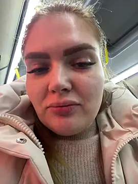 KitteCat online show from January 2, 2025, 11:09 am