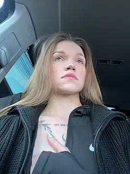 KitteCat online show from March 15, 2025, 11:51 am