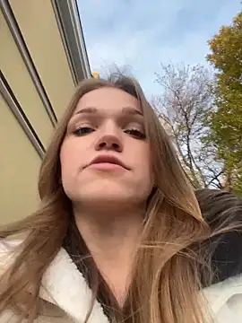 KitteCat online show from October 19, 2025, 1:56 pm