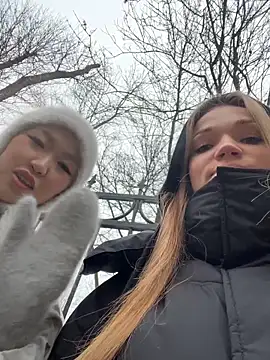 KitteCat online show from December 15, 2025, 9:02 am