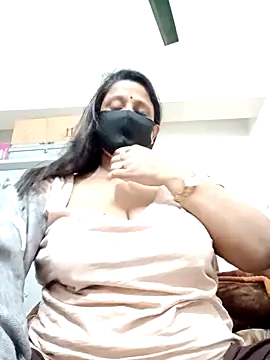 Snapshot of Bithi-01 chatting on January 3, 2025, 3:27 am Bithi-01 online show from January 3, 2025, 3:27 am