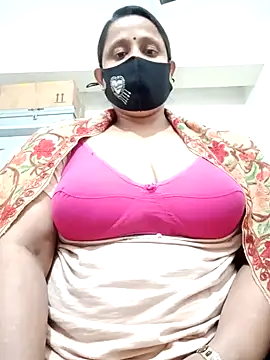 Snapshot of Bithi-01 chatting on January 4, 2025, 11:43 am Bithi-01 online show from January 4, 2025, 11:43 am