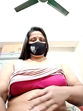 Snapshot of Bithi-01 chatting on January 7, 2025, 1:06 am Bithi-01 online show from January 7, 2025, 1:06 am