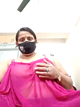 Snapshot of Bithi-01 chatting on January 17, 2025, 5:32 am Bithi-01 online show from January 17, 2025, 5:32 am