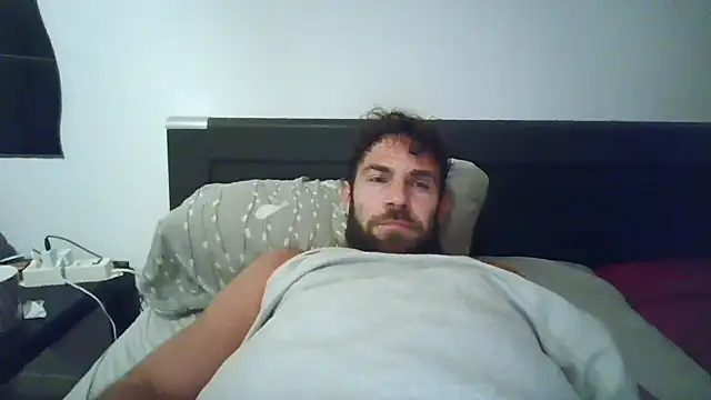 alpha-hunk online show from October 16, 2025, 7:59 pm