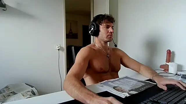 alpha-hunk online show from March 31, 2026, 1:11 pm