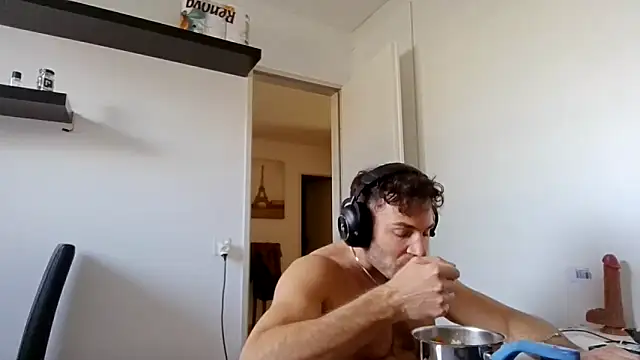 alpha-hunk online show from April 3, 2026, 1:42 pm