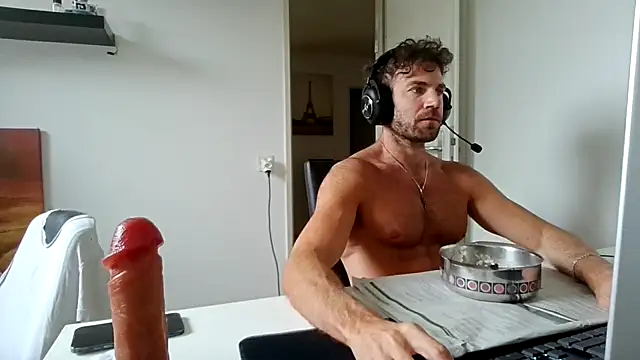 alpha-hunk online show from May 15, 2026, 10:00 am