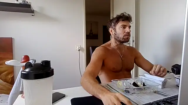 alpha-hunk online show from May 17, 2026, 10:00 am