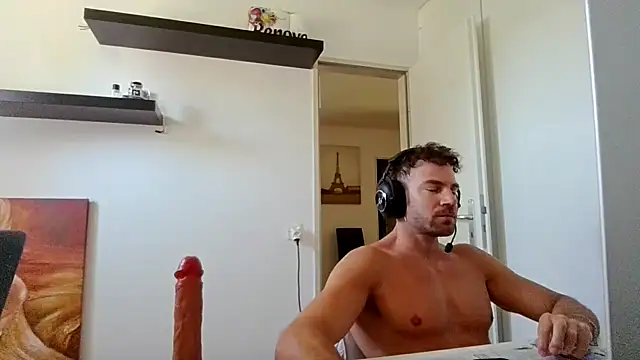 alpha-hunk online show from May 23, 2026, 9:35 am