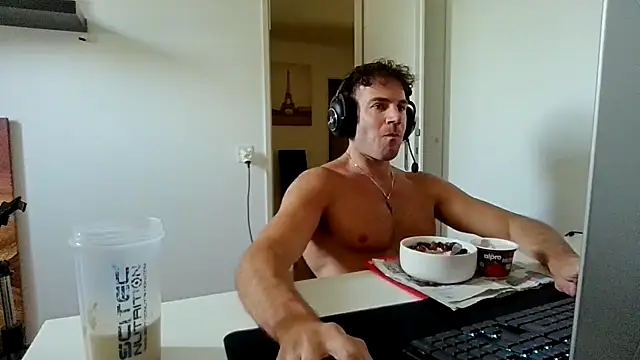 alpha-hunk online show from June 16, 2026, 10:18 am