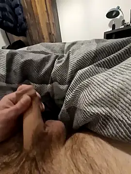 Snapshot of NiceBone000 chatting on December 16, 2024, 7:32 pm NiceBone000 online show from December 16, 2024, 7:32 pm