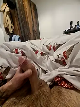 Snapshot of NiceBone000 chatting on January 8, 2025, 8:50 pm NiceBone000 online show from January 8, 2025, 8:50 pm