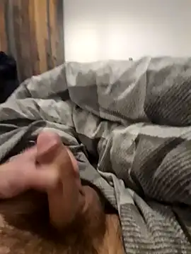 Snapshot of NiceBone000 chatting on January 14, 2026, 3:45 am NiceBone000 online show from January 14, 2026, 3:45 am