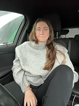 BustyBonnieUK online show from December 5, 2025, 11:30 am