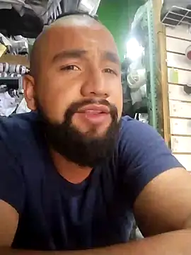 Snapshot of sabor_Latino_bdsm chatting on December 10, 2024, 7:32 pm sabor Latino bdsm online show from December 10, 2024, 7:32 pm