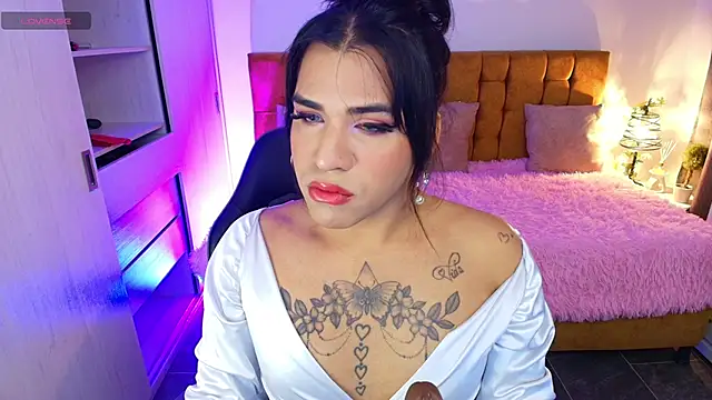 alexiaaross online show from December 11, 2024, 12:55 pm