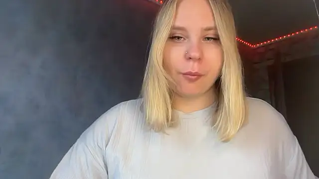 Thalia  Star online show from November 26, 2025, 10:05 am