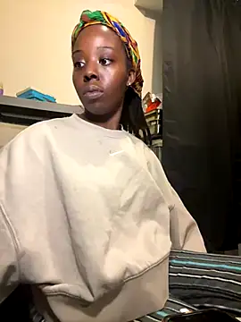 choclatepeaach online show from November 11, 2025, 12:49 pm