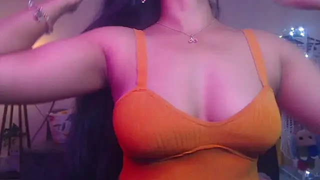 Zonayesha online show from October 17, 2025, 7:44 am