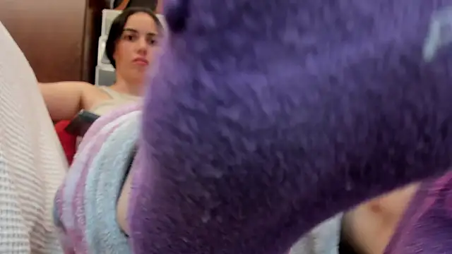 sherilkwang19tv online show from April 11, 2026, 9:08 pm