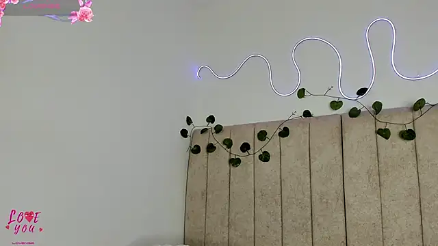 Snapshot of Kaseydelvey chatting on October 20, 2025, 10:54 pm Kaseydelvey online show from October 20, 2025, 10:54 pm