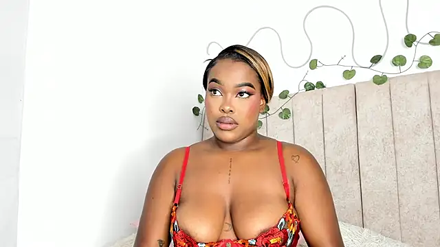 Snapshot of Kaseydelvey chatting on February 7, 2026, 6:44 pm Kaseydelvey online show from February 7, 2026, 6:44 pm