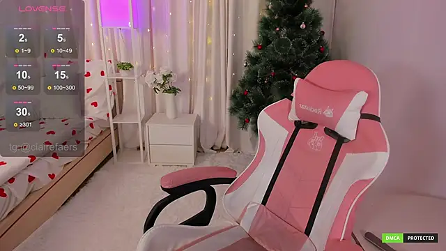 Snapshot of ClaireFaers_ chatting on December 19, 2024, 5:18 pm ClaireFaers online show from December 19, 2024, 5:18 pm