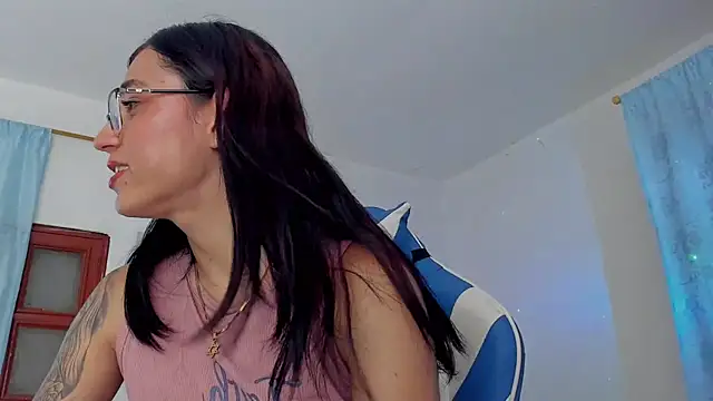 Snapshot of Camila_TransGirl chatting on November 4, 2025, 6:51 pm Camila TransGirl online show from November 4, 2025, 6:51 pm