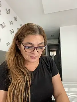 Snapshot of AntonellaAlondra4 chatting on January 30, 2025, 2:04 pm AntonellaAlondra4 online show from January 30, 2025, 2:04 pm