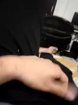 Snapshot of tarun997700 chatting on January 8, 2025, 11:10 am tarun997700 online show from January 8, 2025, 11:10 am