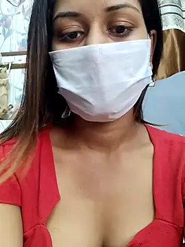 Snapshot of its_sophiaa chatting on November 2, 2025, 6:54 pm its sophiaa online show from November 2, 2025, 6:54 pm