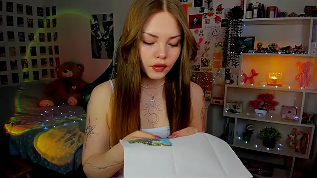 AkiraKatsu online show from February 7, 2026, 11:03 am