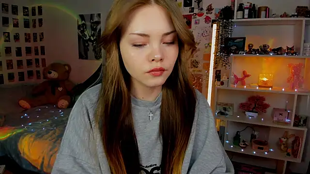 AkiraKatsu online show from March 14, 2026, 10:53 am