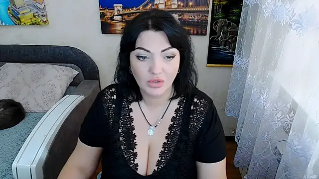 Lady Boom Wild  online show from October 13, 2025, 10:04 am